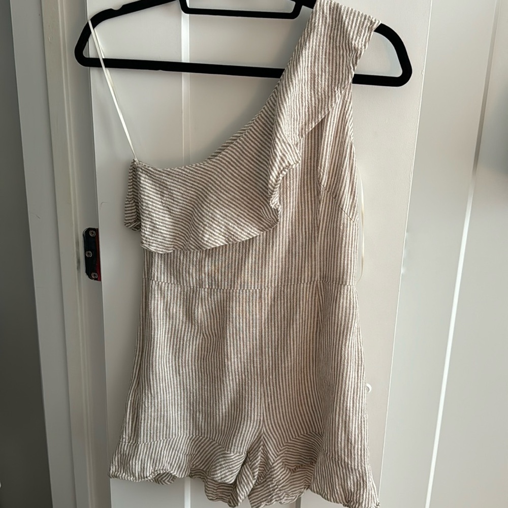 Linen romper